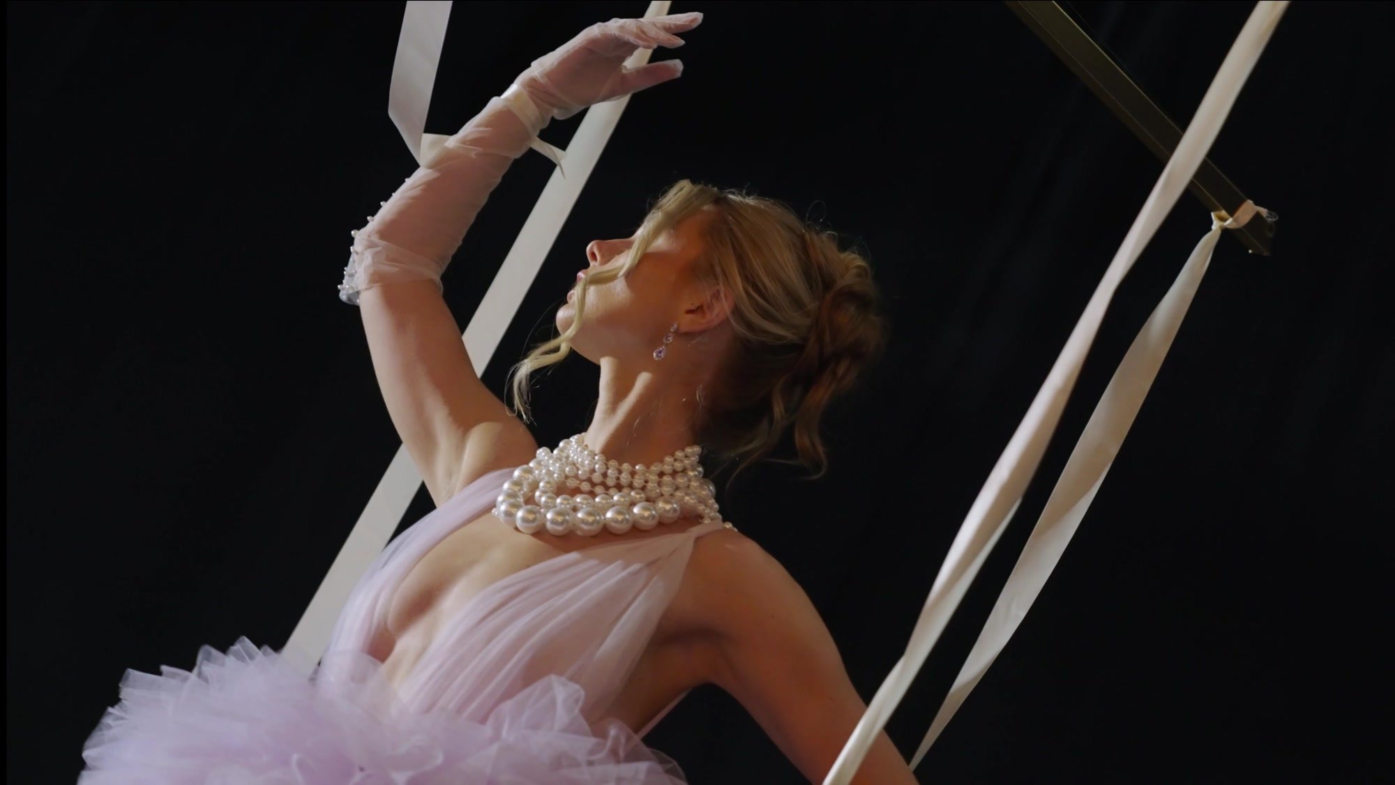 Unbound, a CINÉ film